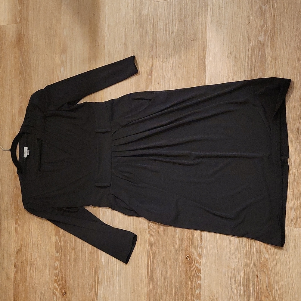 Pocket v-neck long sleeve Worthington dress